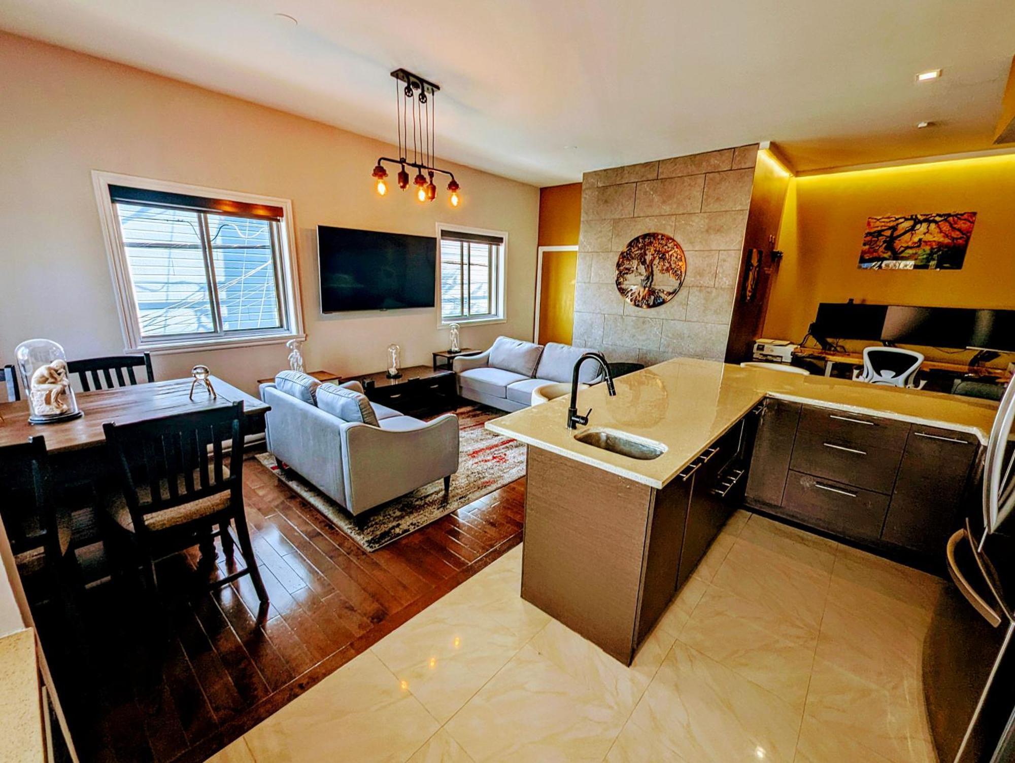 The Modern Stays Монреал Екстериор снимка